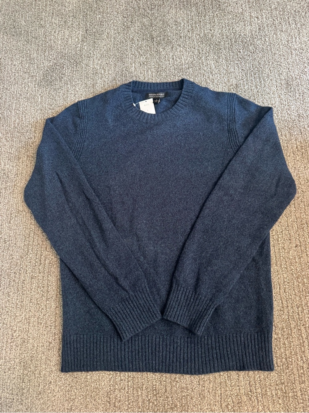NWTO Banana Republic Men’s 100% Fine Merino Crewneck Sweater Navy size S